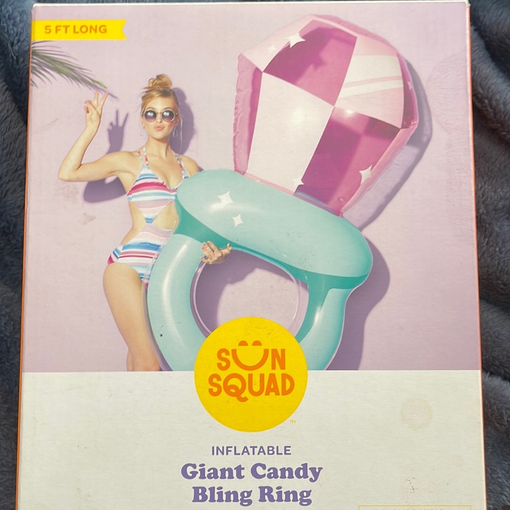 Giant candy bling ring that is inflatable
